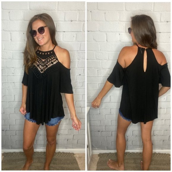 Tops - Cold Shoulder Top
